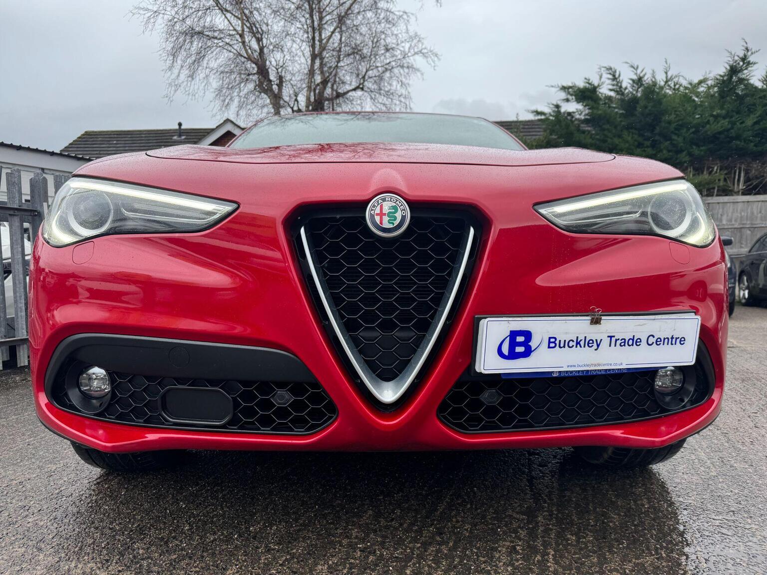 Alfa Romeo Stelvio - Image 6