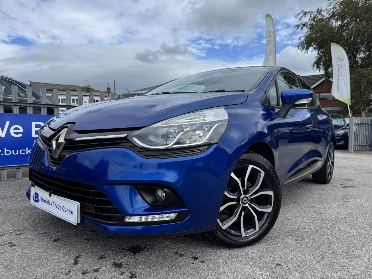 Renault Clio - Image 3