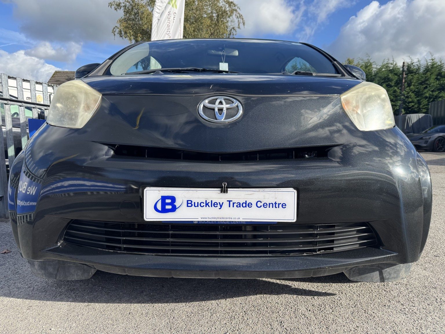 Toyota Iq - Image 6