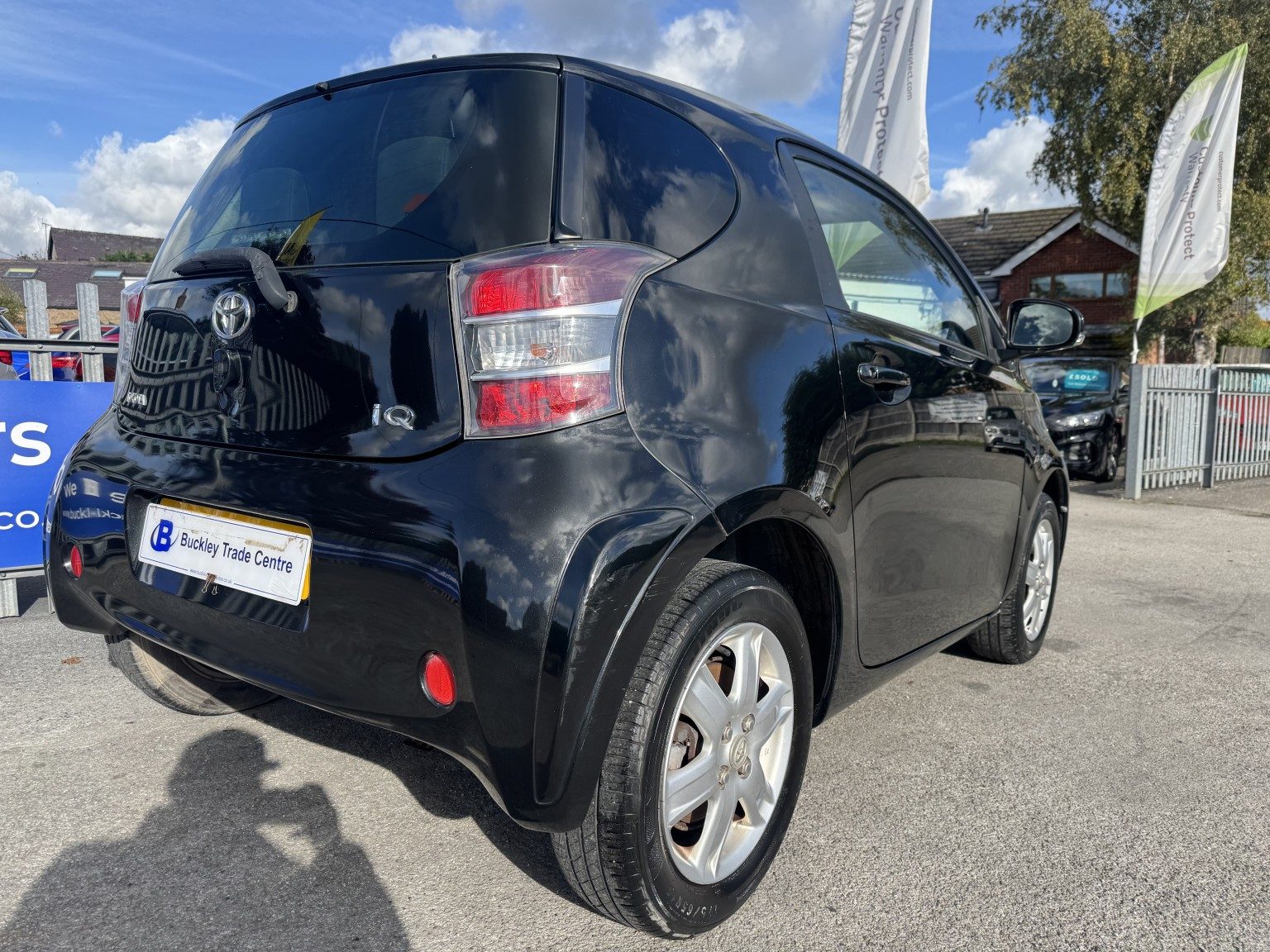 Toyota Iq - Image 11