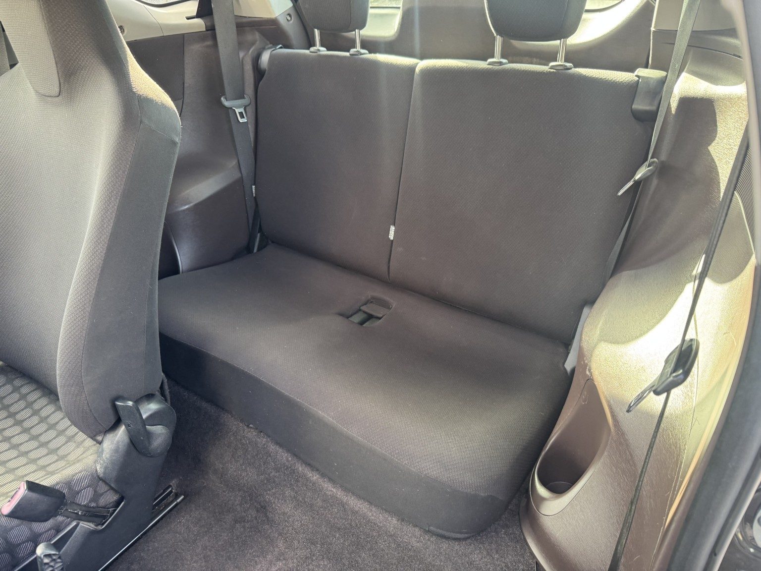Toyota Iq - Image 17