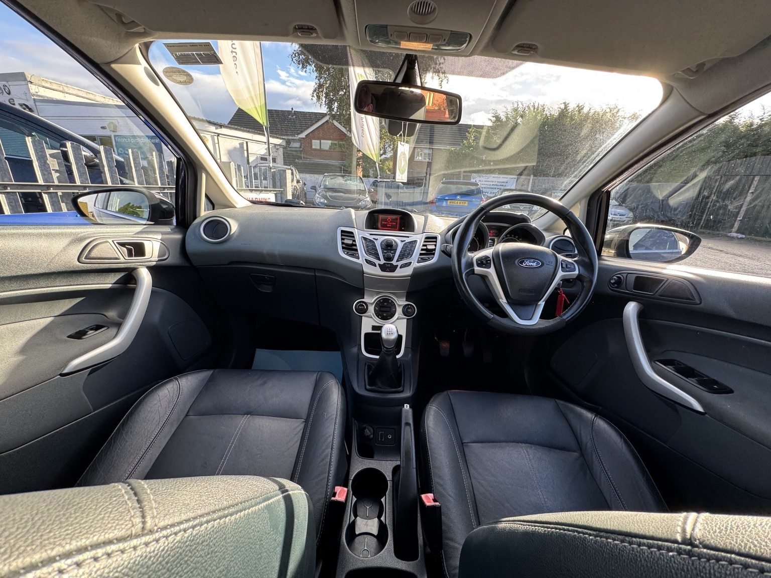 Ford Fiesta - Image 15