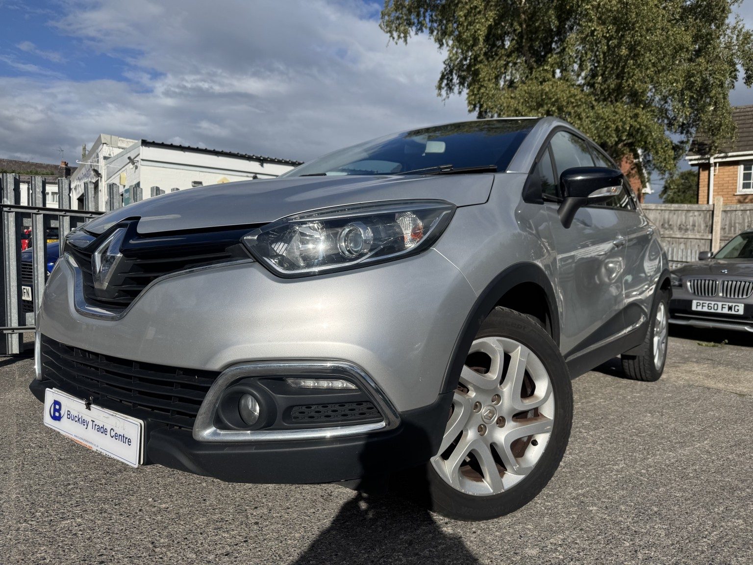 Renault Captur - Image 3