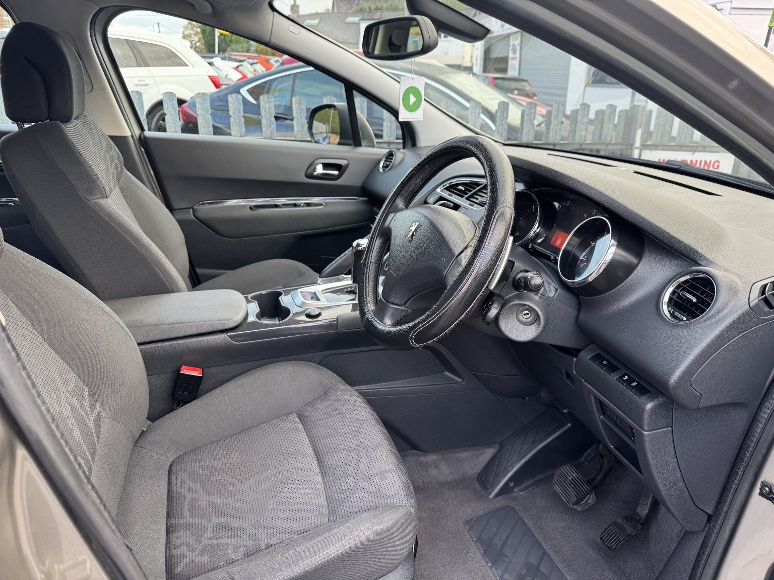 Peugeot 3008 - Image 17