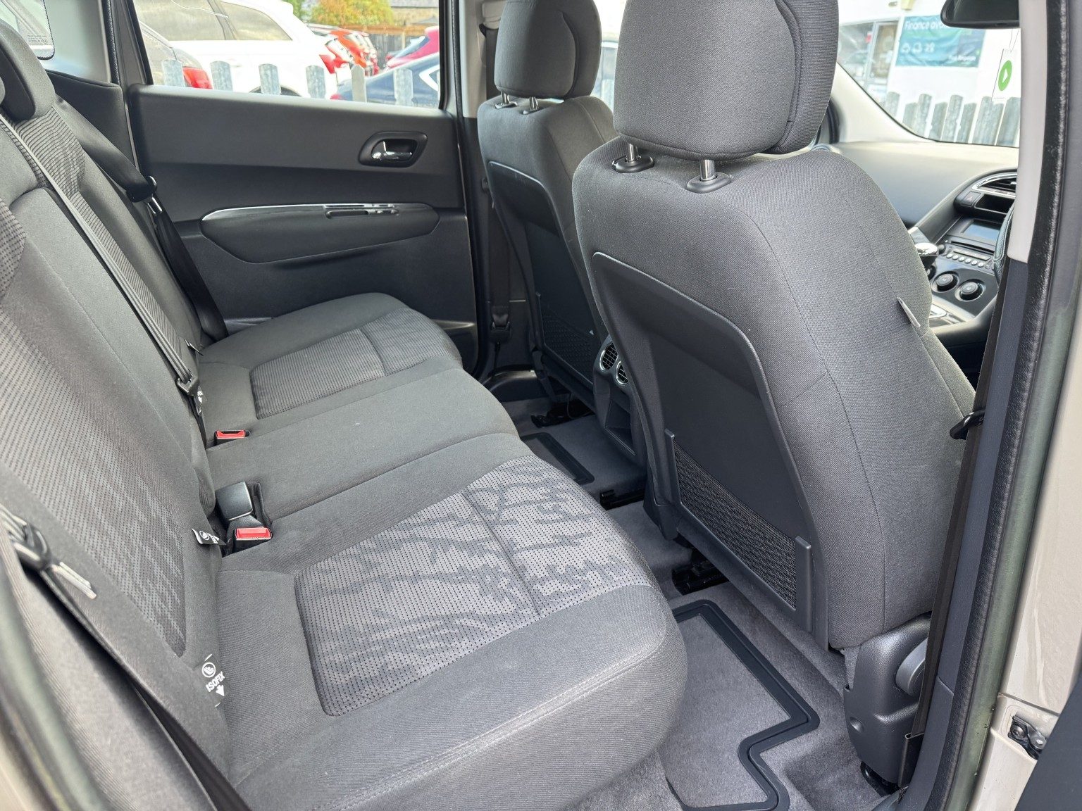 Peugeot 3008 - Image 18