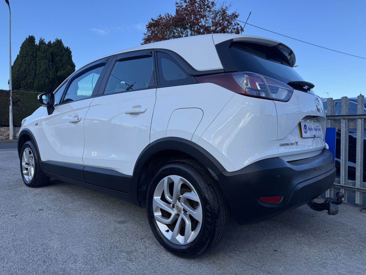 Vauxhall Crossland X - Image 13