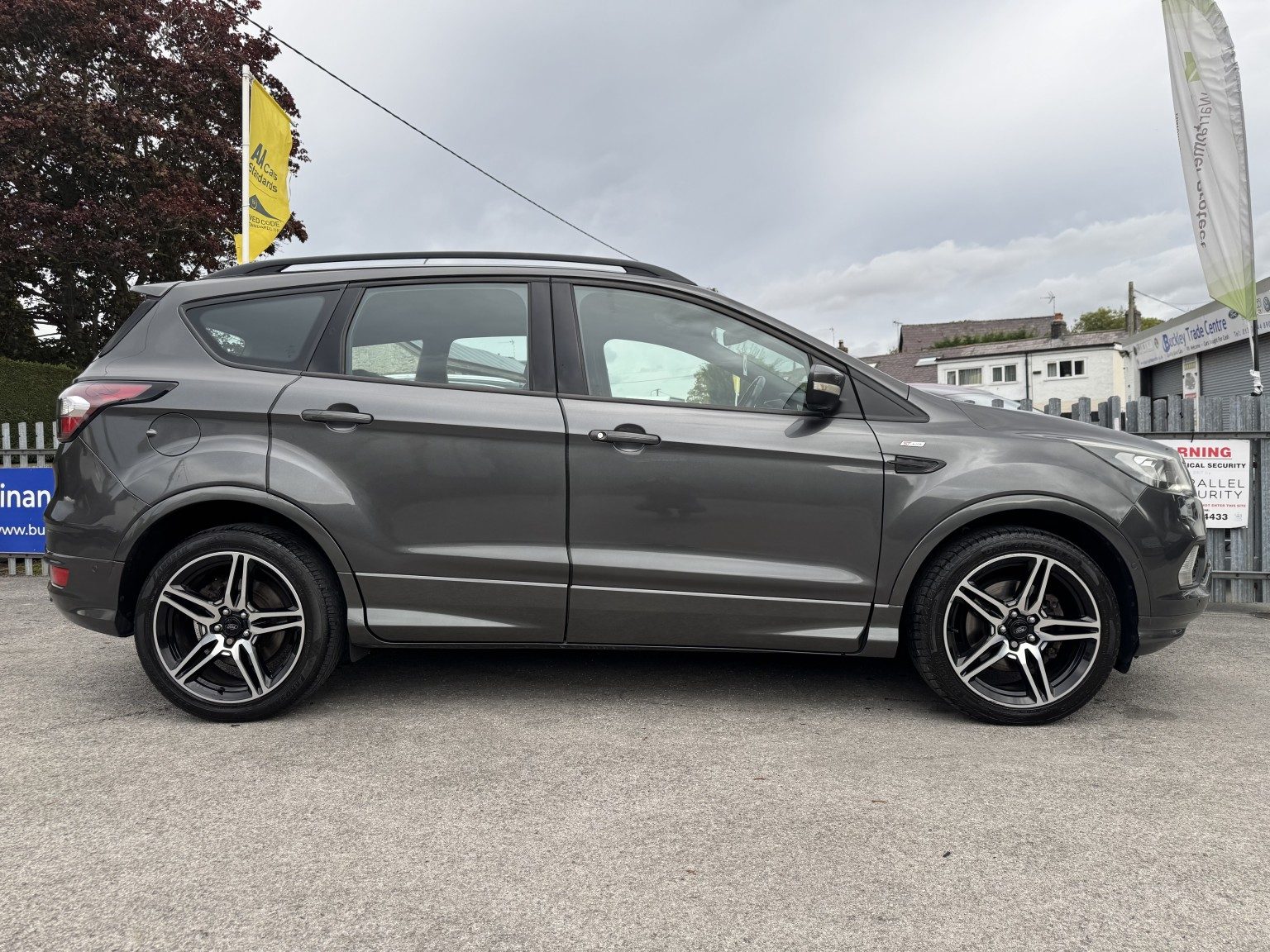 Ford Kuga - Image 9