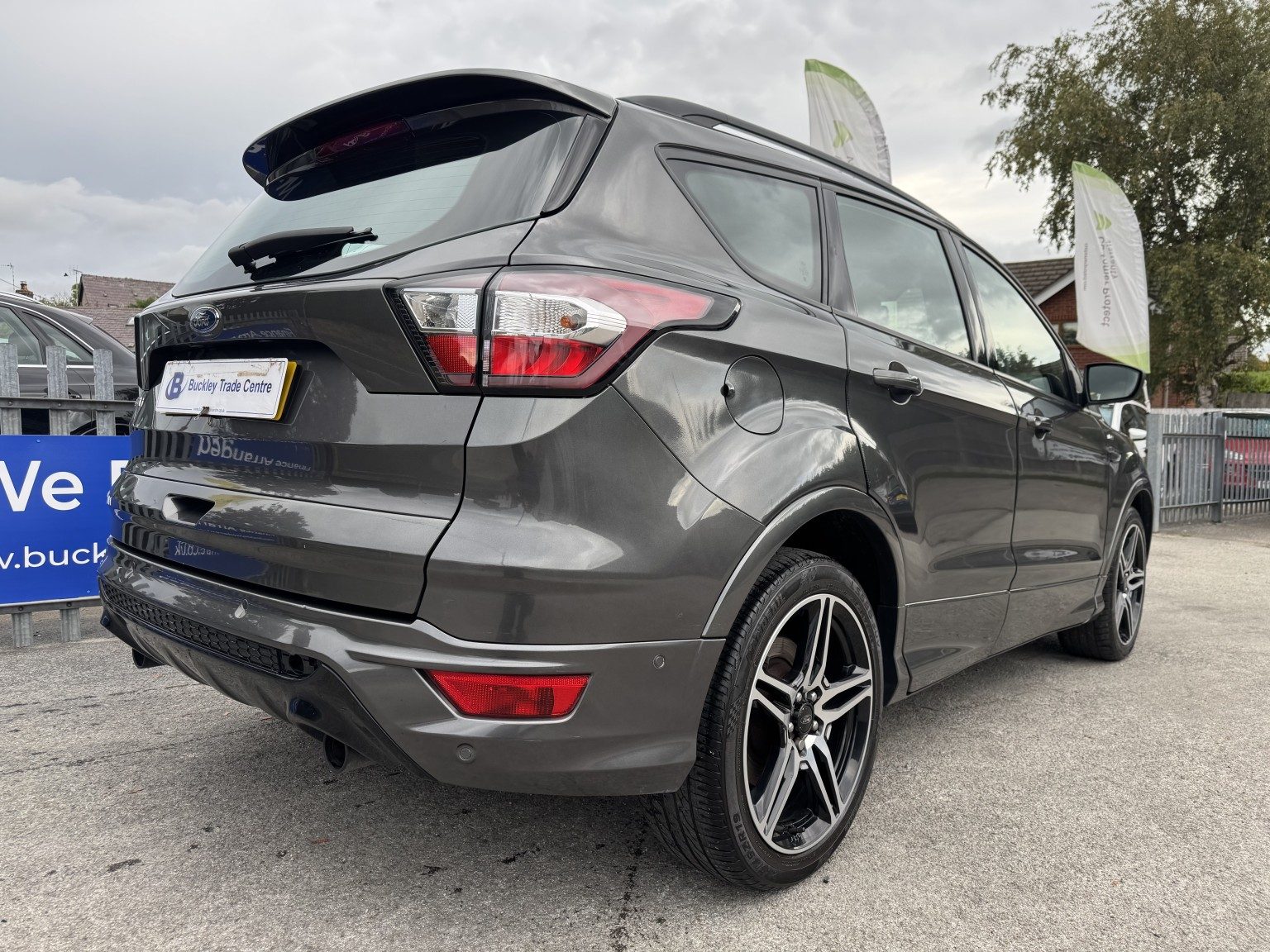 Ford Kuga - Image 11