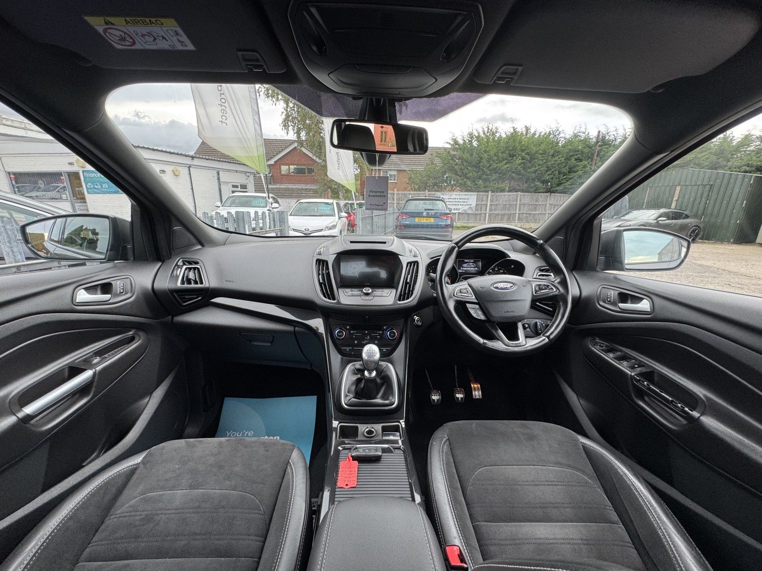 Ford Kuga - Image 15
