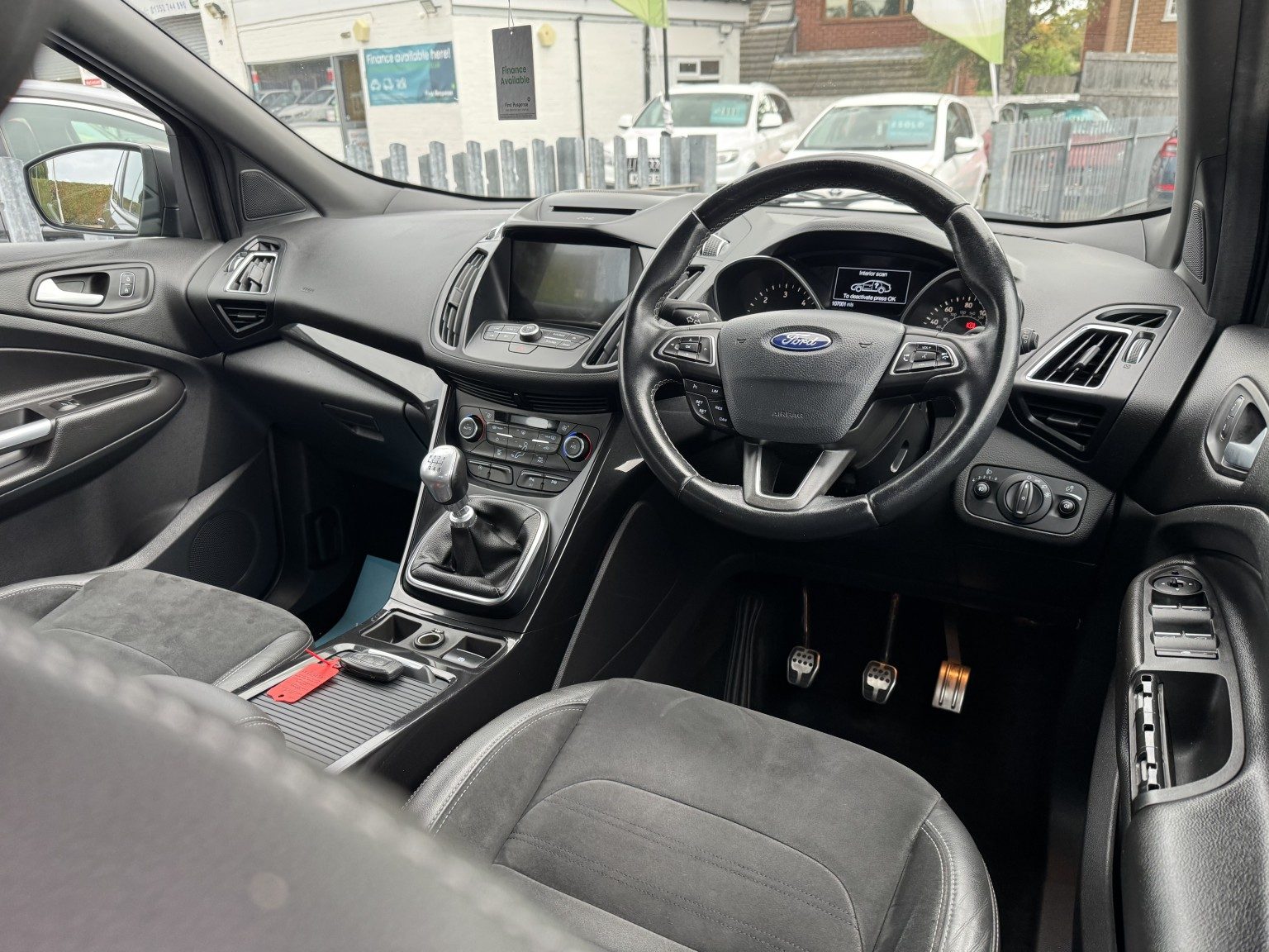 Ford Kuga - Image 16
