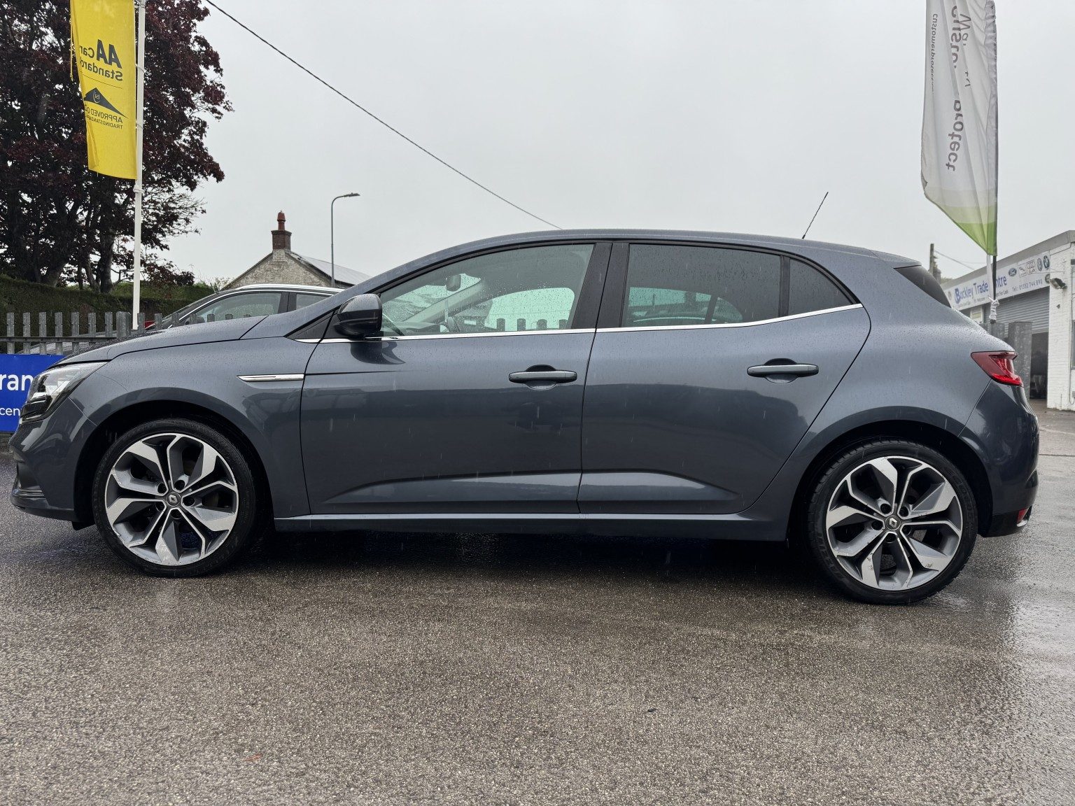 Renault Megane - Image 5