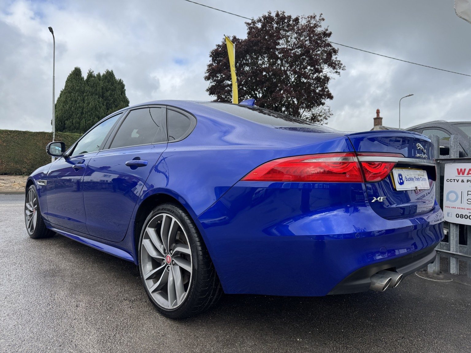Jaguar Xf - Image 13