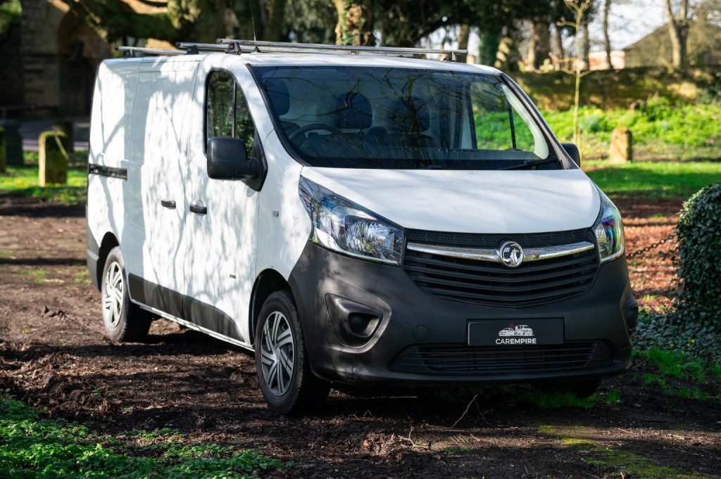 Vauxhall Vivaro - Image 5