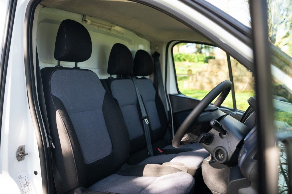 Vauxhall Vivaro - Image 19