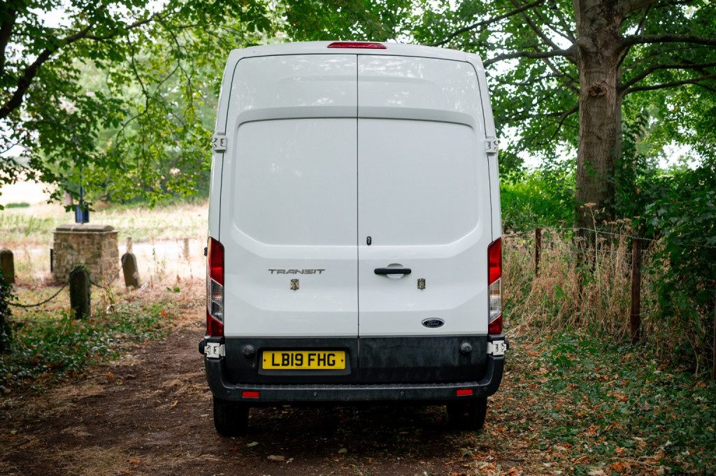 Ford Transit - Image 8
