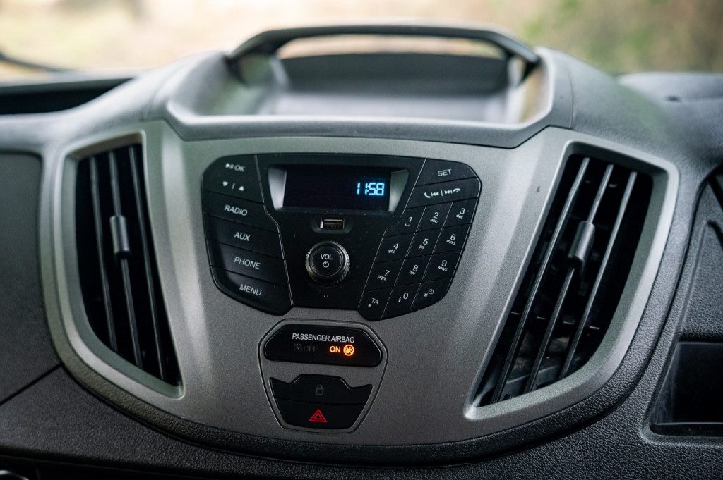Ford Transit - Image 16