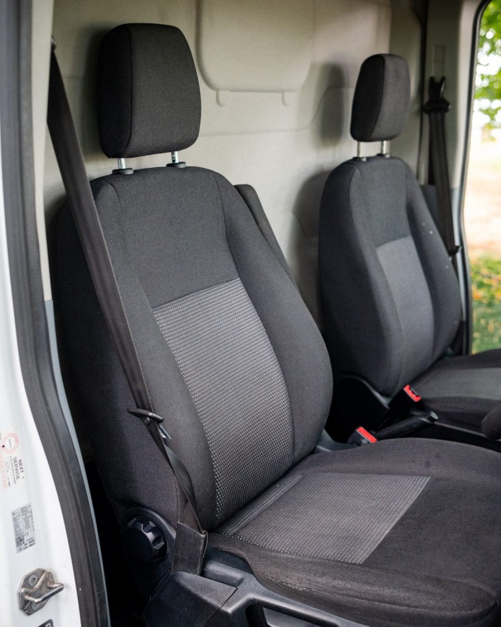 Ford Transit - Image 18