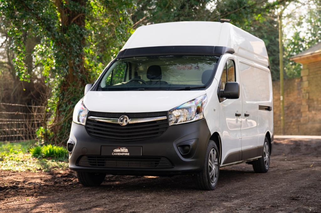 Vauxhall Vivaro - Image 7