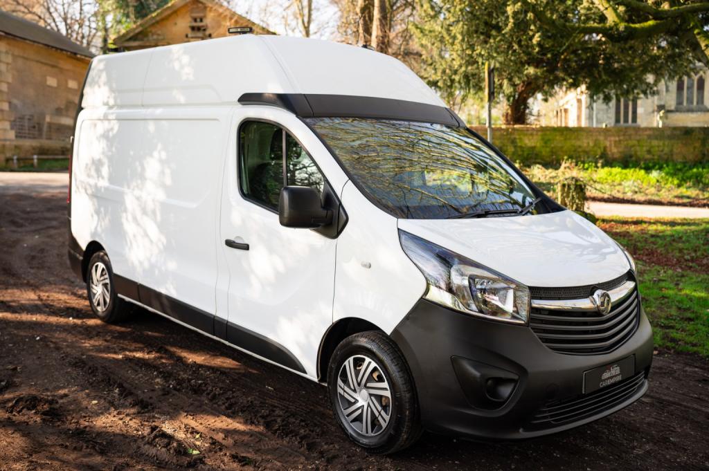 Vauxhall Vivaro - Image 9