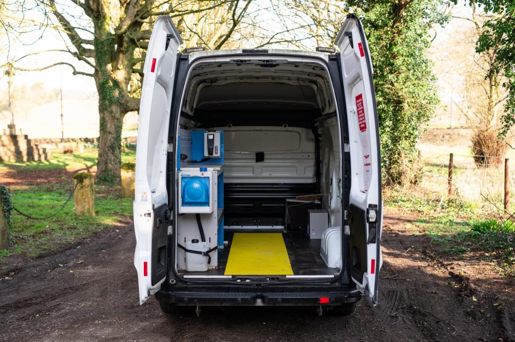 Vauxhall Vivaro - Image 13