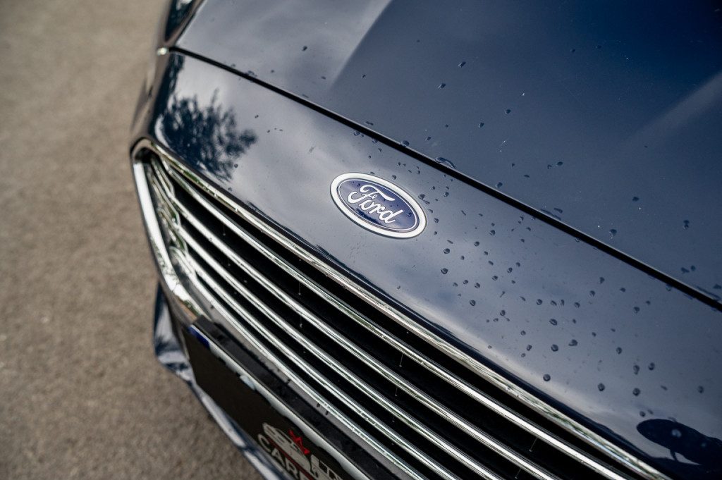 Ford Mondeo - Image 15