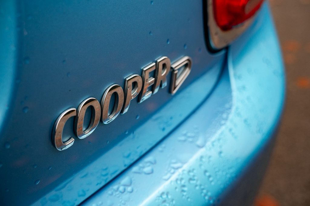 Mini Hatch - Image 6