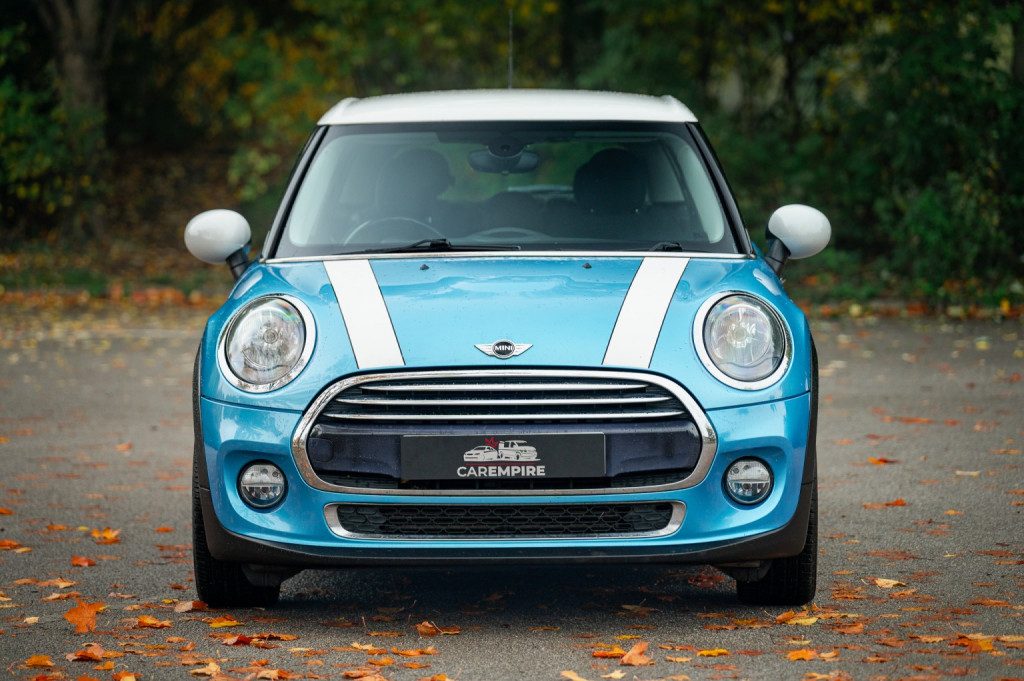 Mini Hatch - Image 7