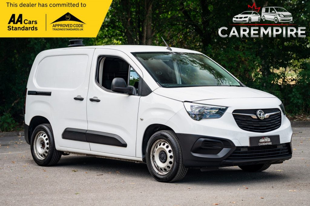 Vauxhall Combo - Image 2