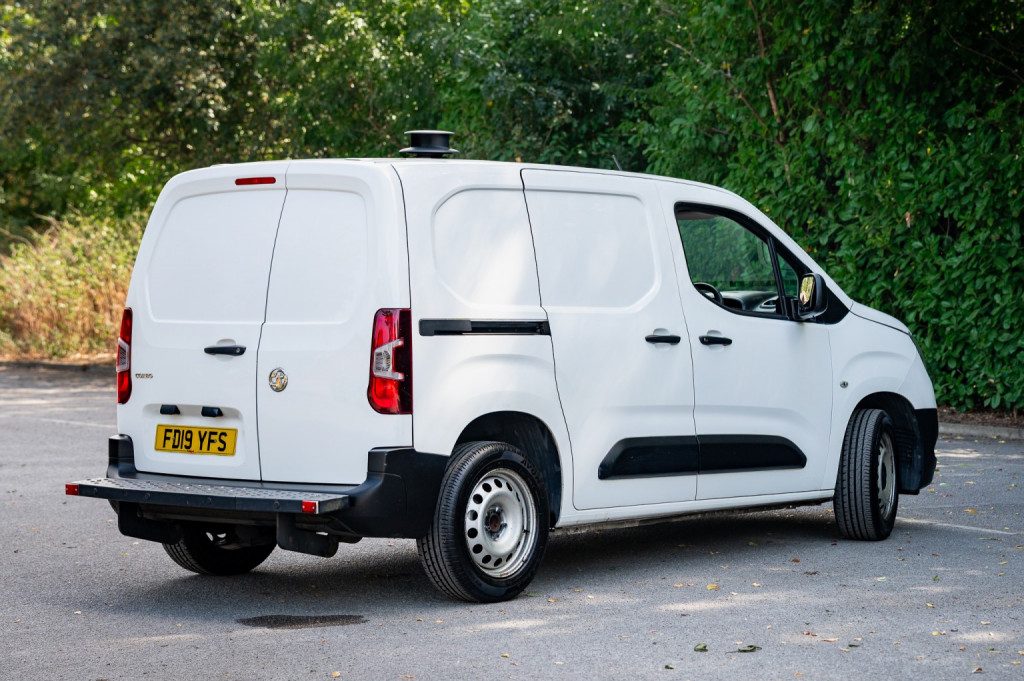 Vauxhall Combo - Image 6