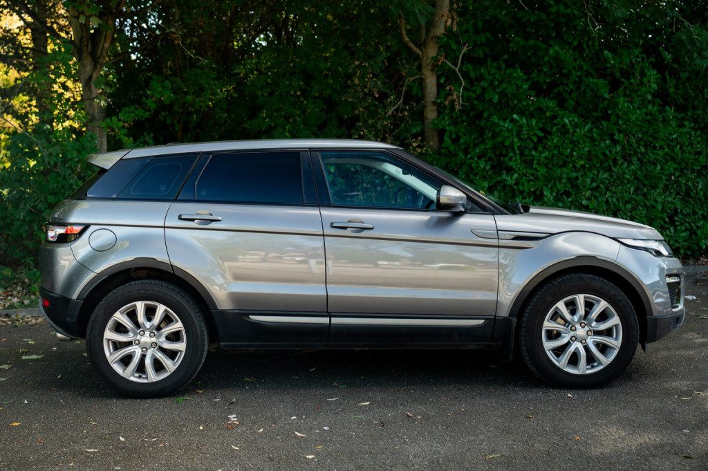 Land Rover Range Rover Evoque - Image 11