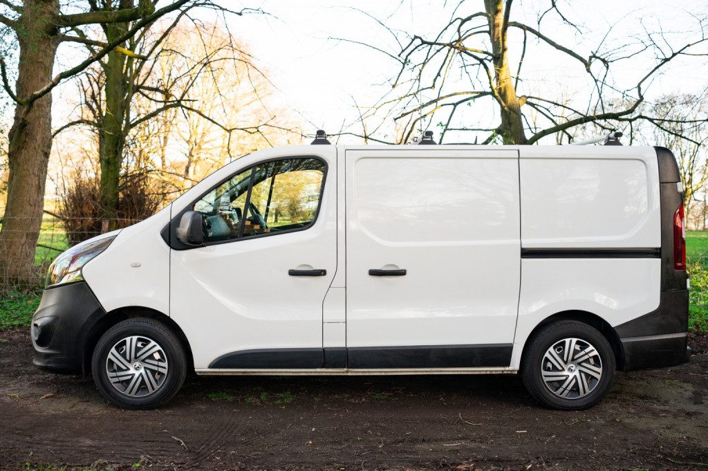 Vauxhall Vivaro - Image 6