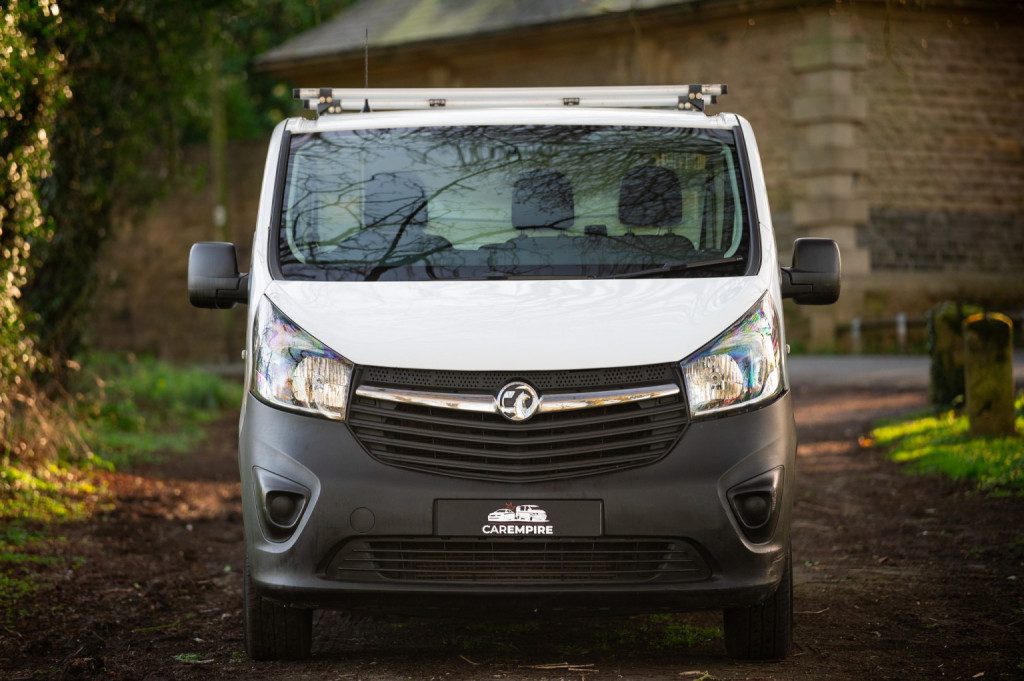 Vauxhall Vivaro - Image 7