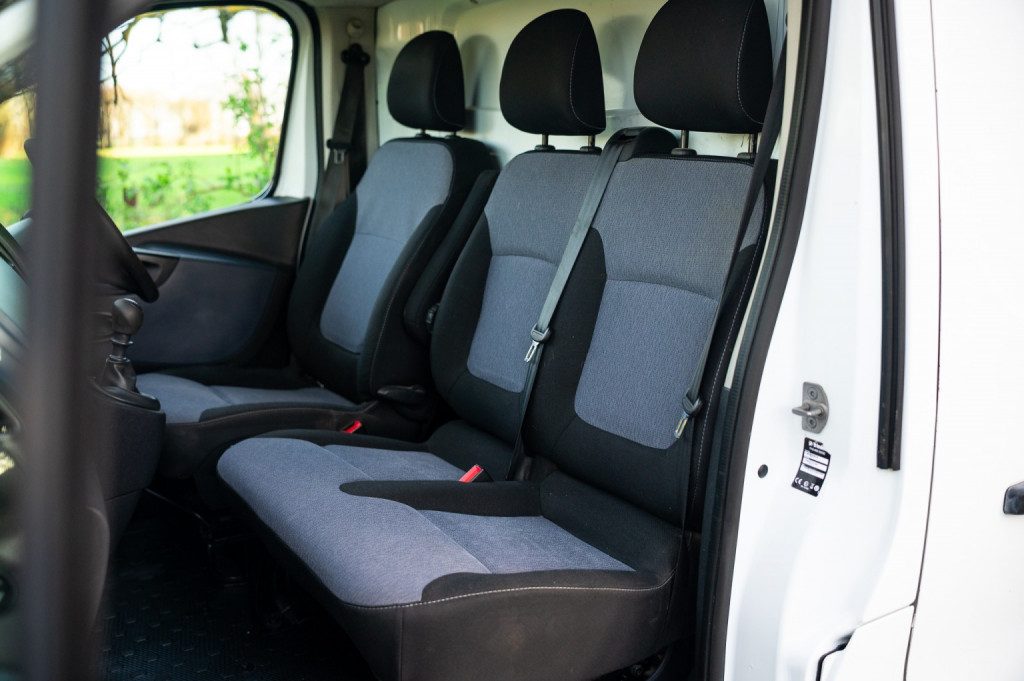 Vauxhall Vivaro - Image 19