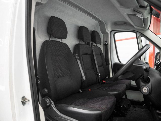Citroen Relay - Image 10
