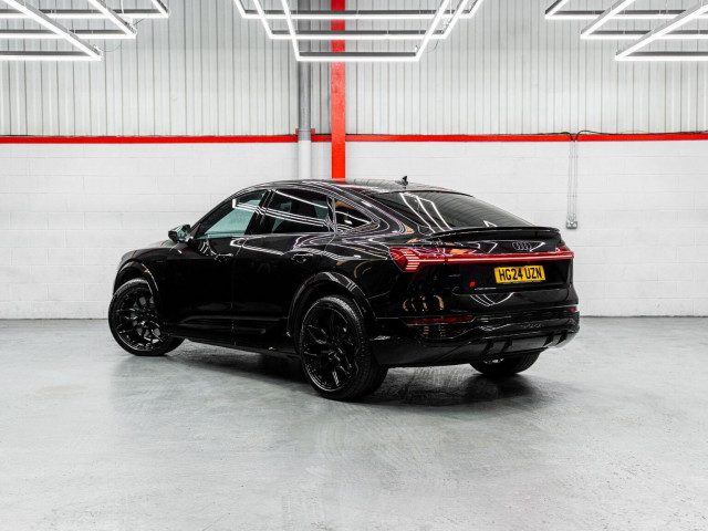 Audi Sq8 E-Tron - Image 5