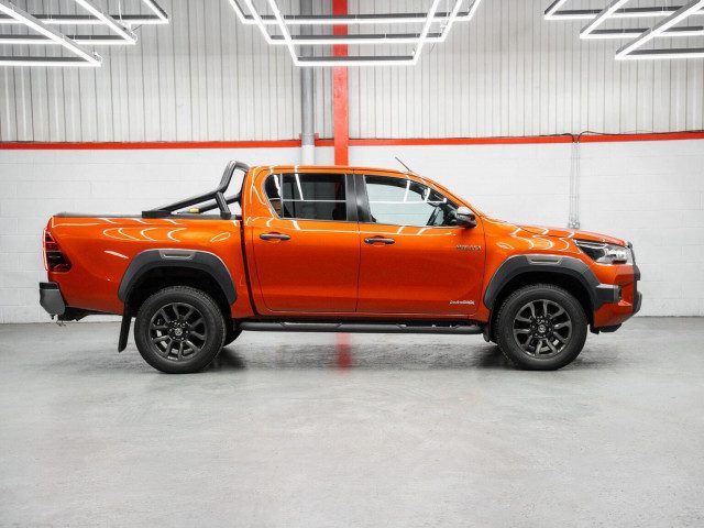 Toyota Hilux - Image 4