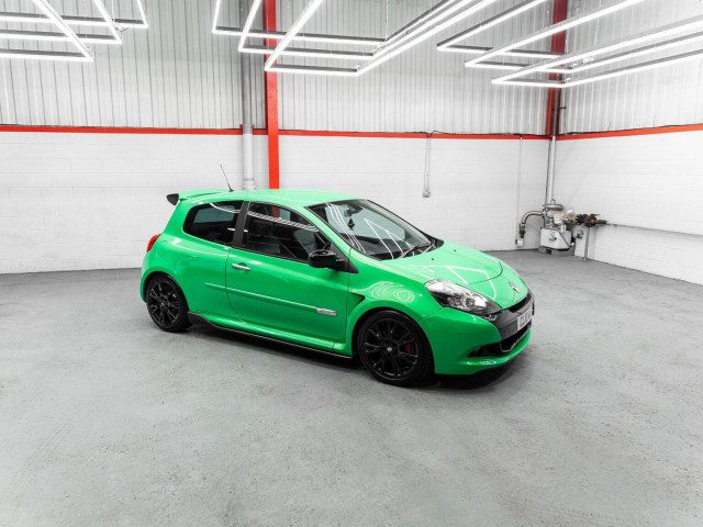 Renault Clio - Image 11