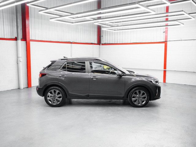 Kia Stonic - Image 13