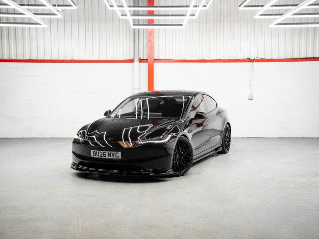 Tesla Model 3 - Image 7