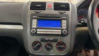 Volkswagen Golf - Image 4