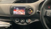 Toyota Yaris - Image 6