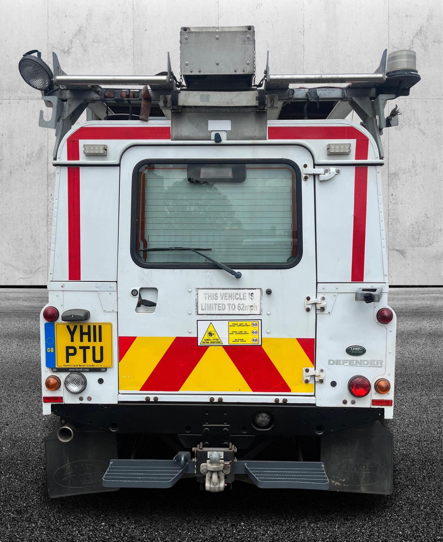 Land Rover Defender 110 Ex Utilities - Image 16
