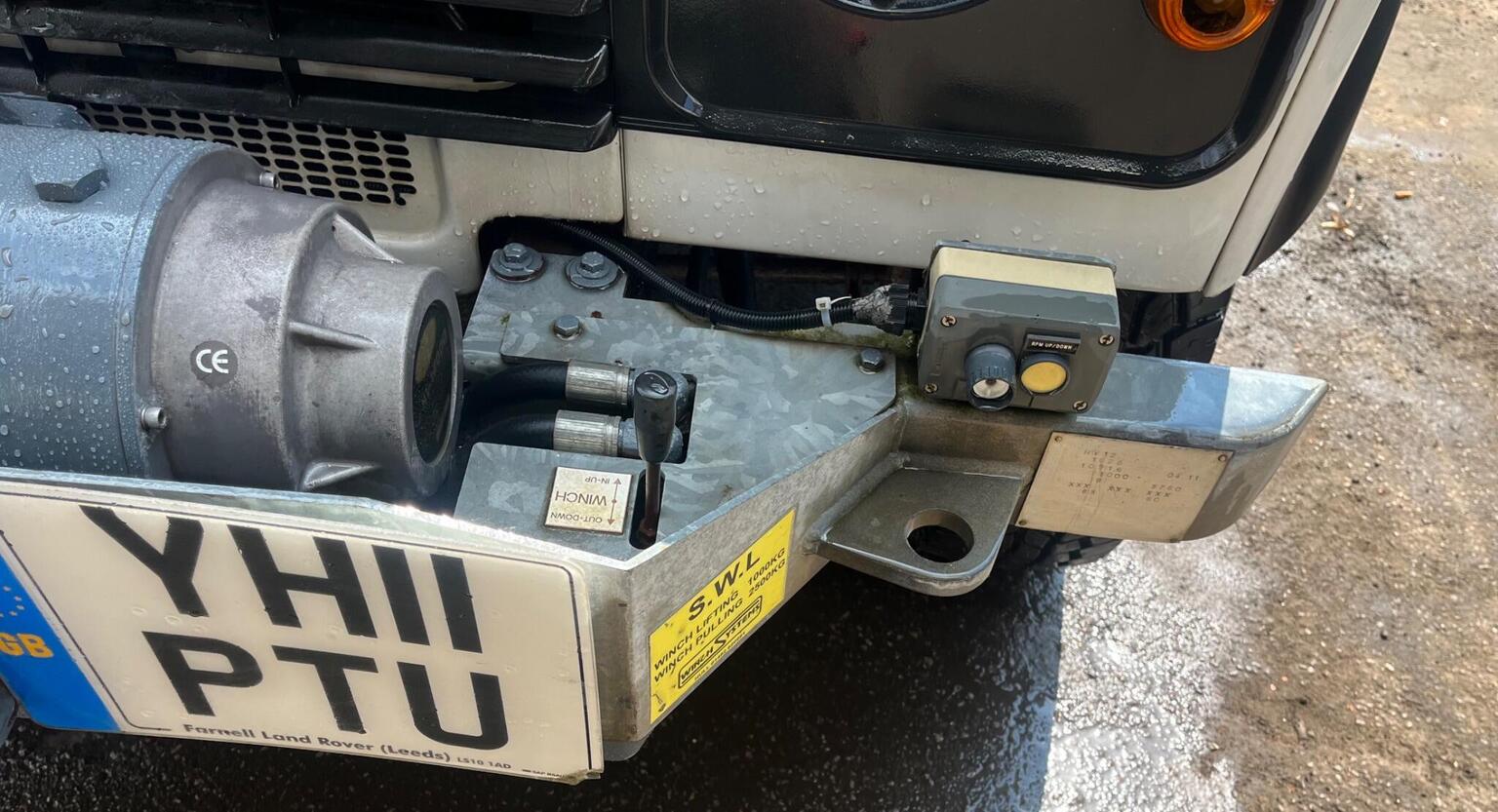 Land Rover Defender 110 Ex Utilities - Image 18