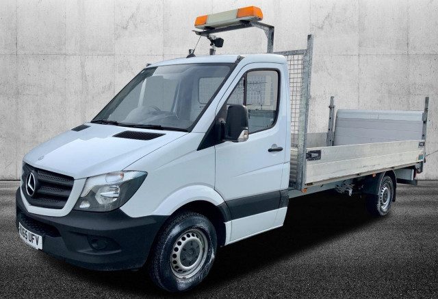 Mercedes-Benz Sprinter 4.4m Alloy Dropside - Image 12