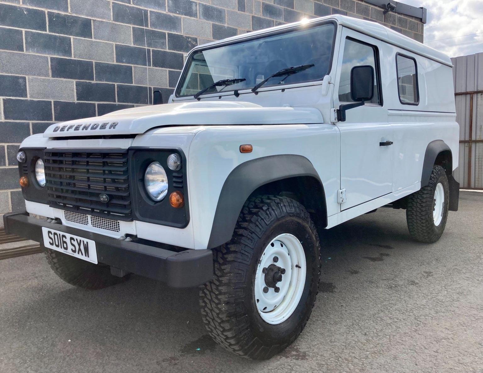 Land Rover Defender 110 Van - Image 8