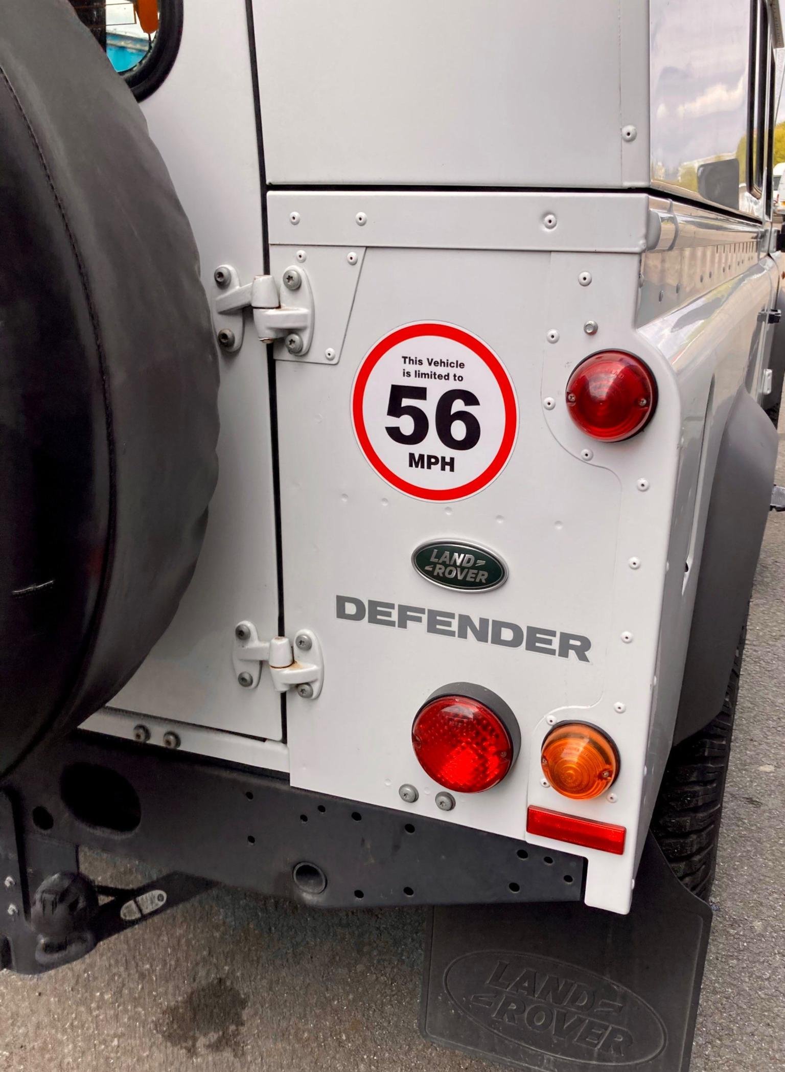 Land Rover Defender 110 Van - Image 18