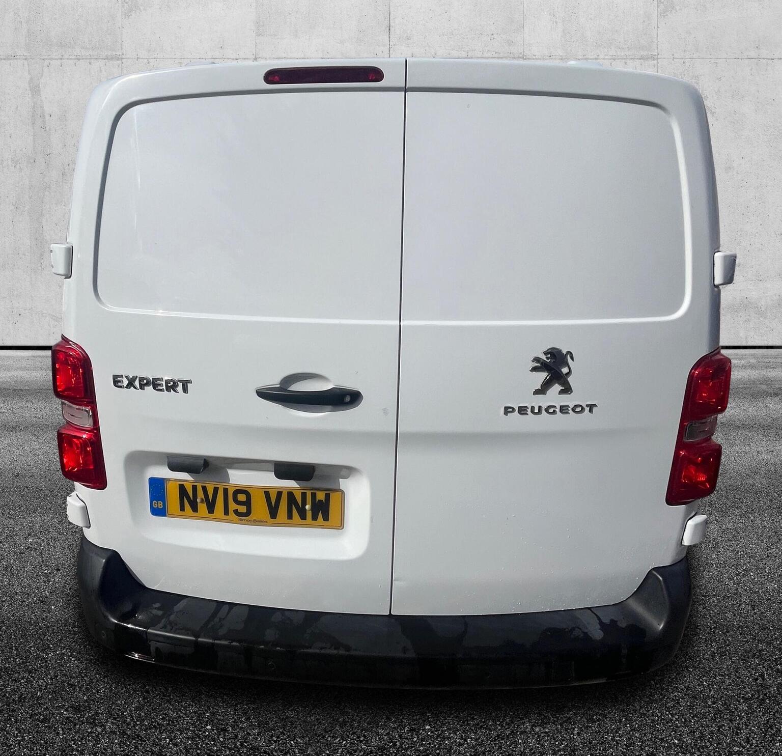 Peugeot Expert 1.6 MWB - Image 8