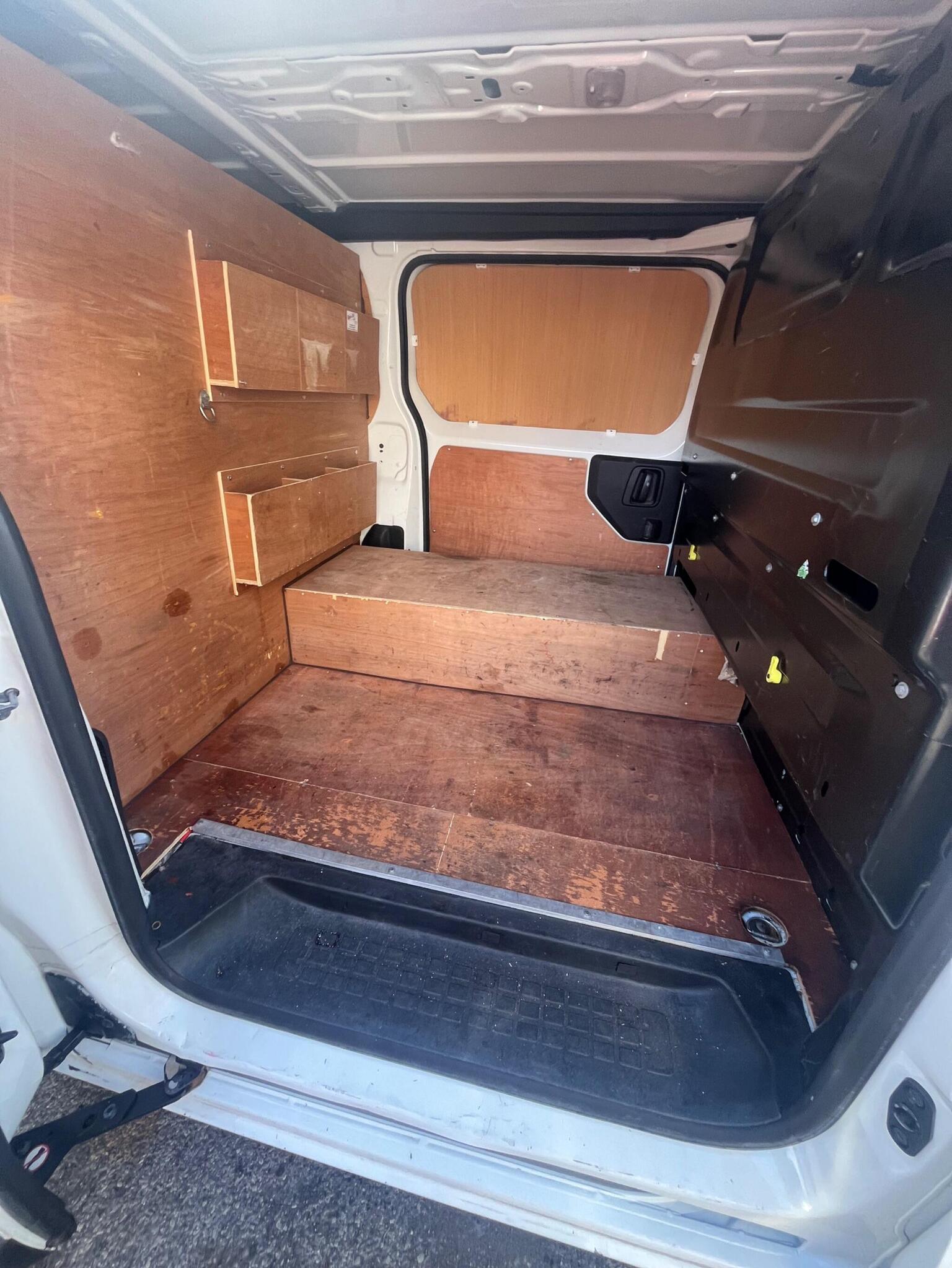 Peugeot Expert 1.6 MWB - Image 14