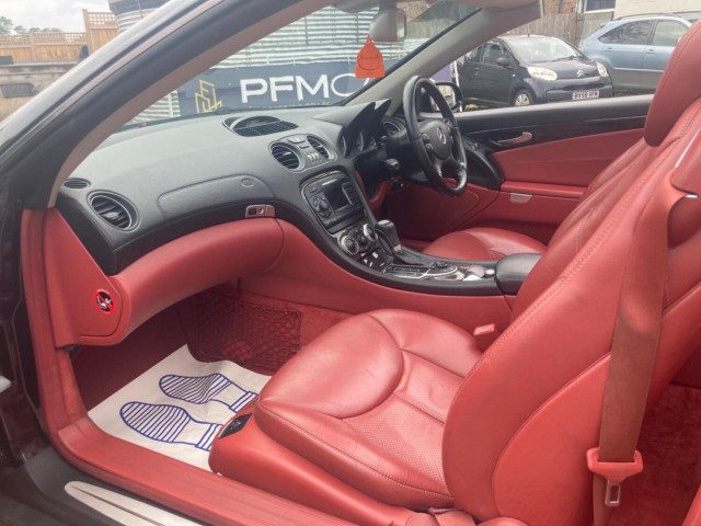 Mercedes-Benz Sl - Image 12