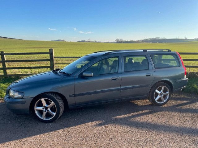 Volvo V70 - Image 4